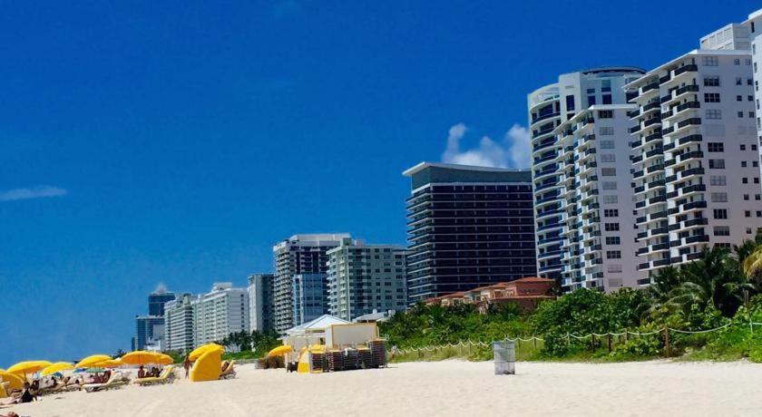 Beach Front Studio Aparthotel Miami Beach Exterior photo